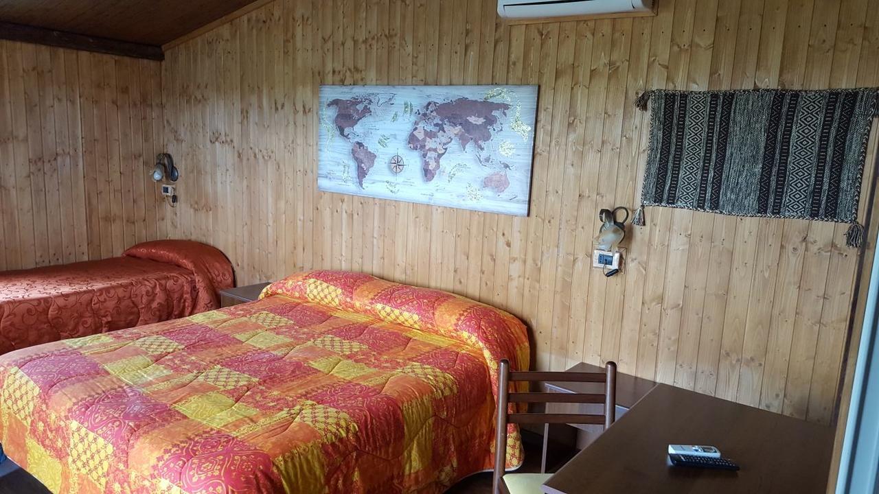 Гостьовий будинок Turismo Rurale Leanza Cesaro Екстер'єр фото